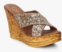 catwalk golden wedges